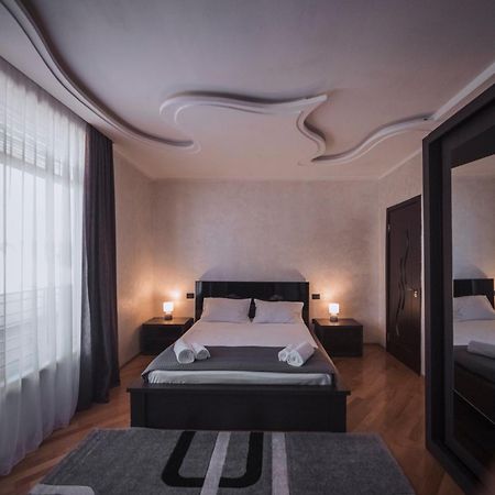 Makos Guest House Kutaisi Exterior photo